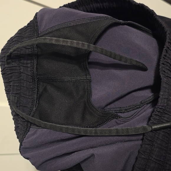 Lululemon Pace Breaker Short Mens Large Black Linerless Running LM7ABOS Athletic - Picture 9 of 9